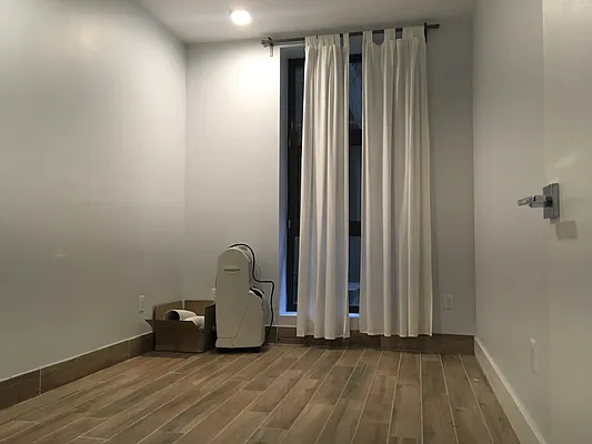 Rented by Cyberapts Management | media 32