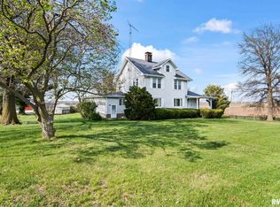 1620 Old Route 36, Jacksonville, IL 62650