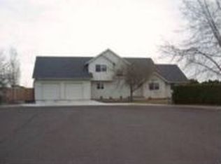 5904 W 10th Pl, Kennewick, WA 99338