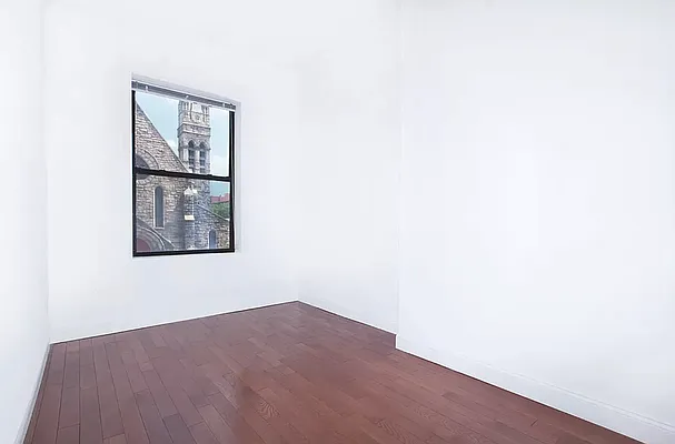 Rented by Bohemia Realty Group | media 14