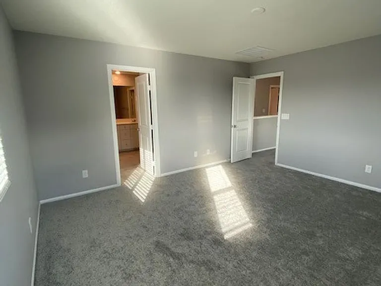 6667 Drusilla St — Photo 17