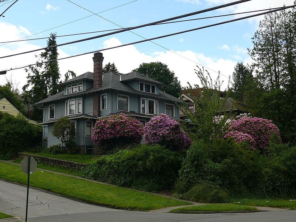 1st image of 1030 N Garden St