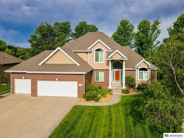 5205 Deer Ridge Dr, Eagle, NE 68347