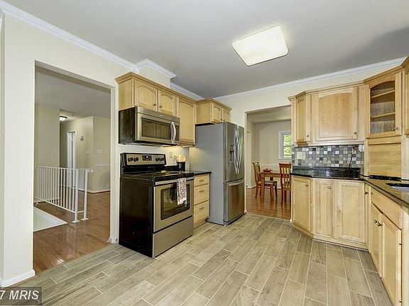 5th image of 15903 Marlington Dr