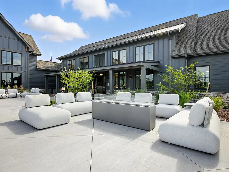 The Garrison Luxury Apartments — Photo 38