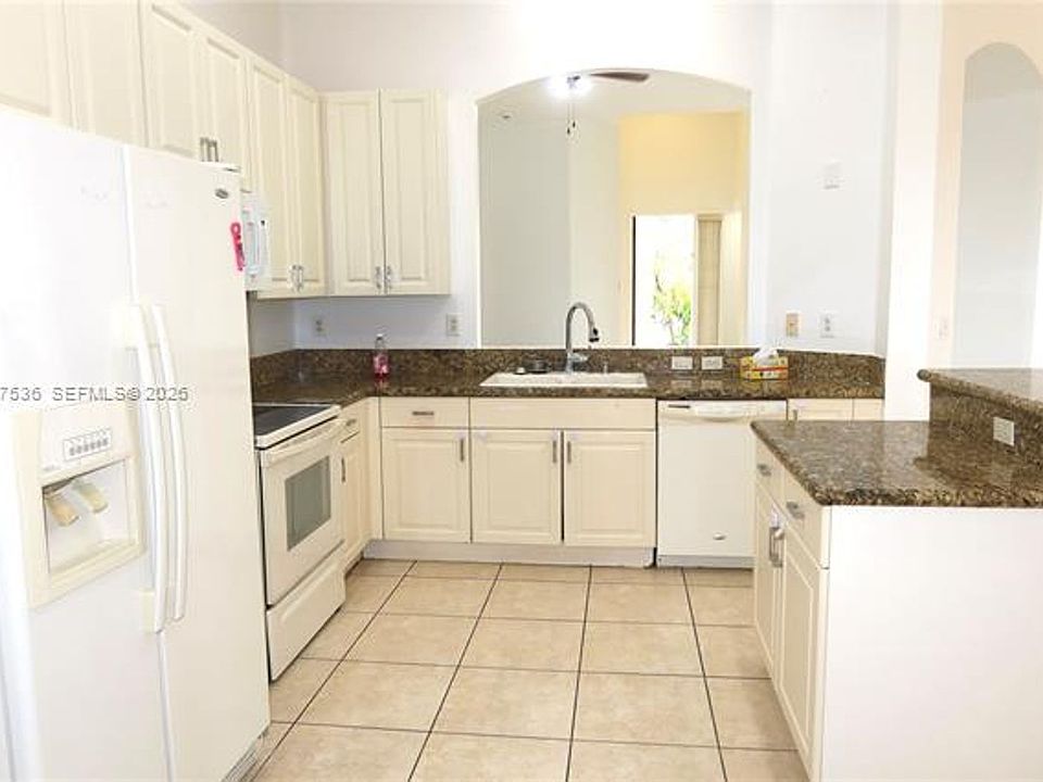 1st image of 3488 NE 1st St #0