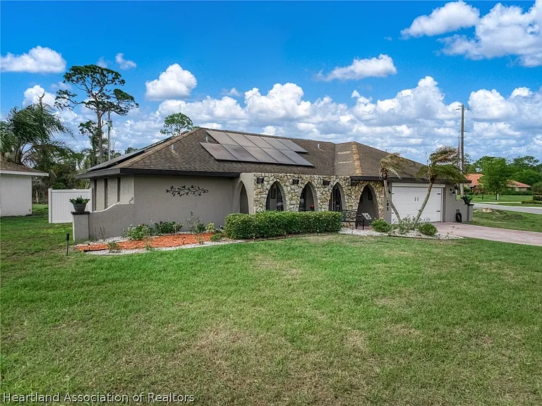4201 Westminster Rd — Photo 35