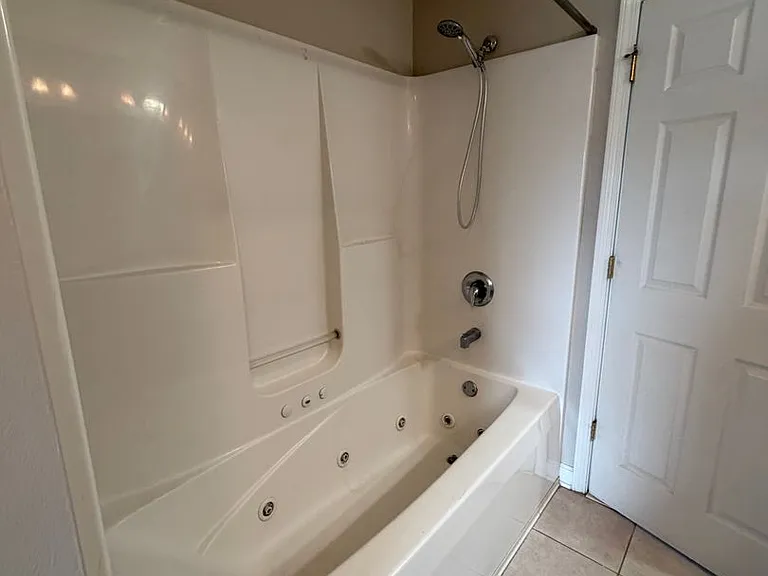 410 Conley Dr — Photo 20