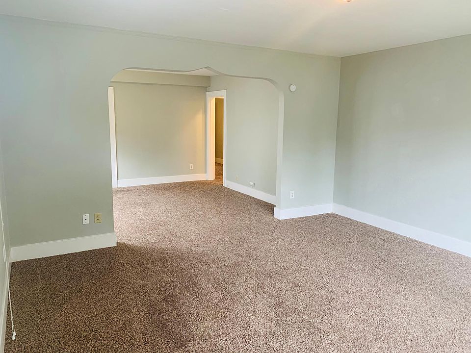 1st image of 802 S Cushman Ave APT 2