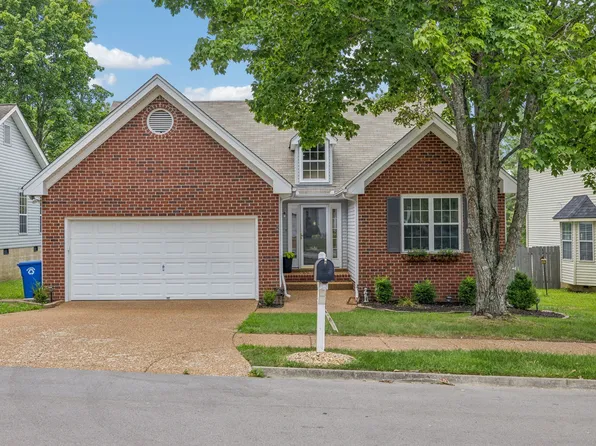 304 Crooked Oak Ct, Franklin, TN 37067