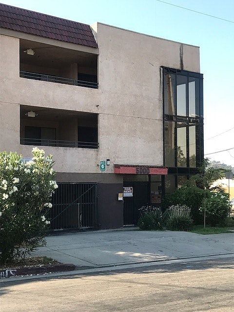 1st image of 5000 Echo St APT 24