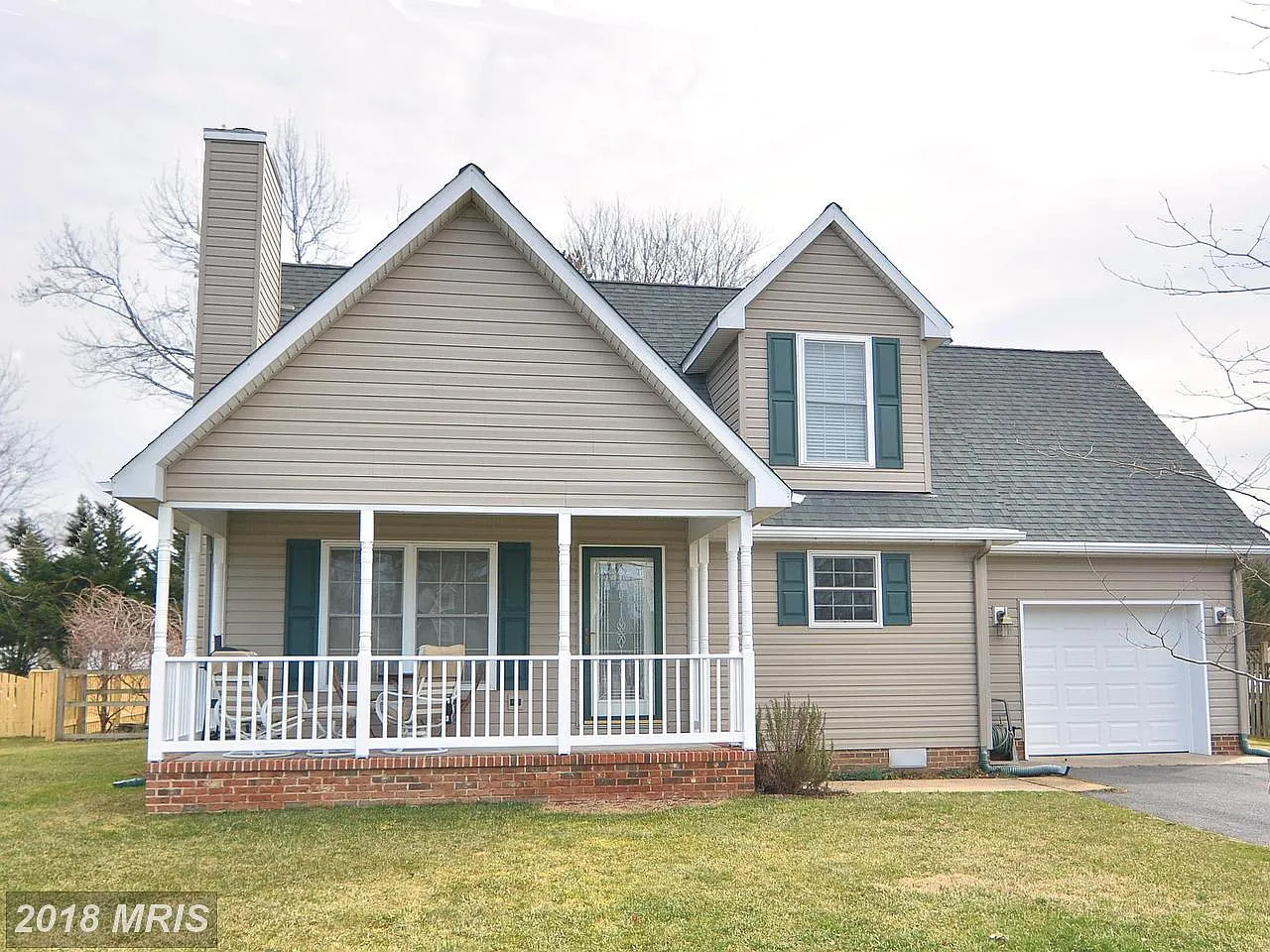 421 Calvert Rd photo 1