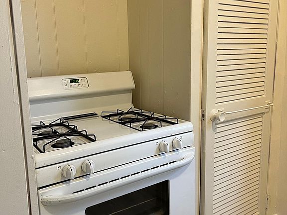 gas stove