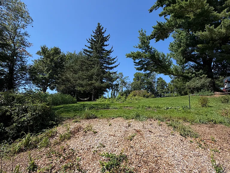 30 Banner Rd #2 — Photo 12