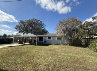 40201 E 9th Ave, Umatilla, FL 32784
