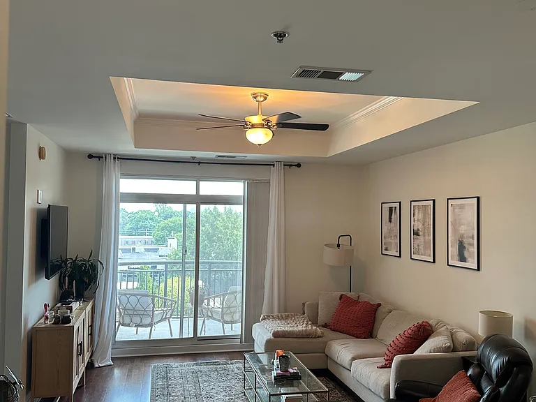 325 E Paces Ferry Rd NE — Photo 8