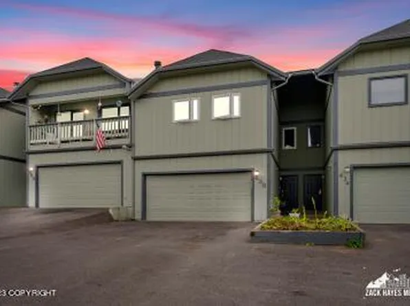 638 King Arthur Cir #6, Anchorage, AK 99518