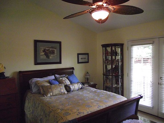 2nd image of 101 Econome Ct