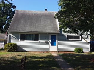 304 W Walnut St, Pottstown, PA