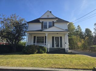 604 Franklin Street, Rumford, ME 04276