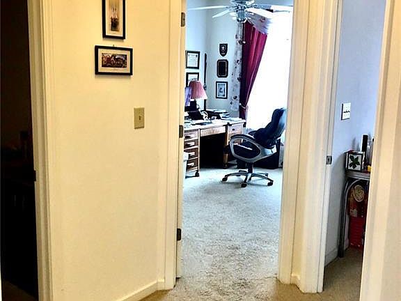 4th image of 1249 Landsbrook Dr