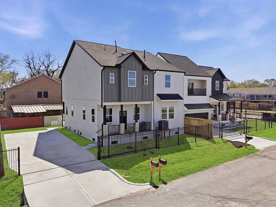 1st image of 2306 Langley Rd