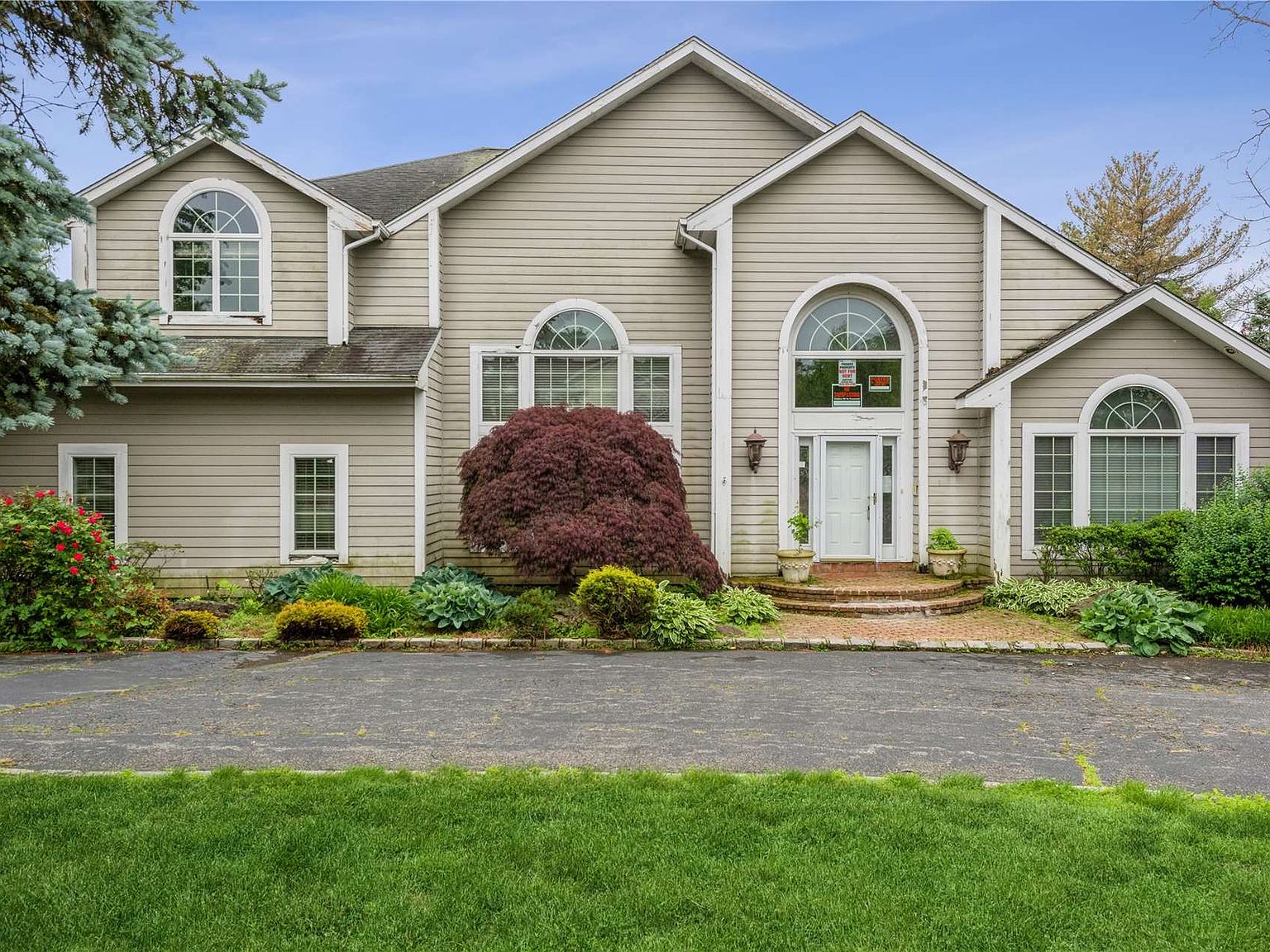 11 Shannon Drive, Woodbury, NY 11797 Zillow