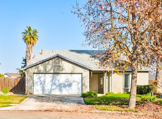 764 11th Ct, Kingsburg, CA
