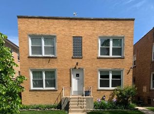 4934 Kirk St APT 1W, Skokie, IL 60077