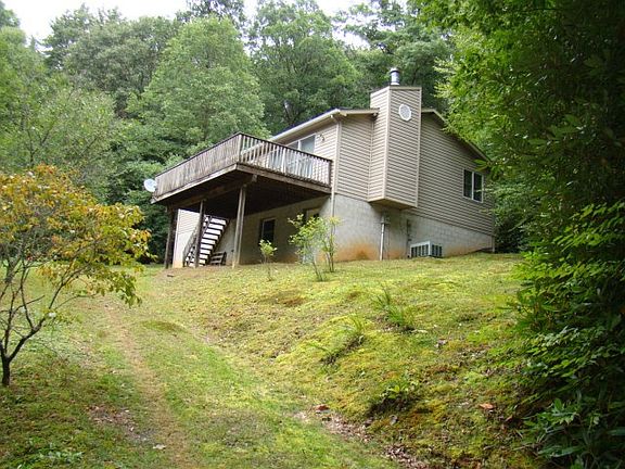 4th image of 112 Beaver Falls Ln