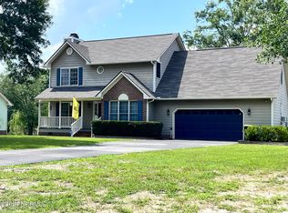 1313 Willow Springs Dr E, Richlands, NC 28574