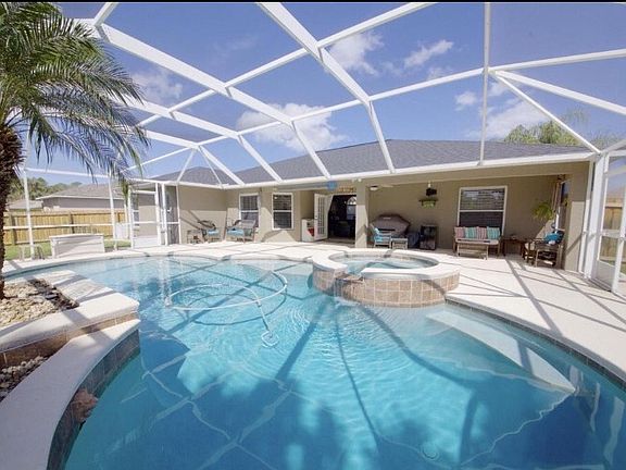 4th image of 448 Nash Ln