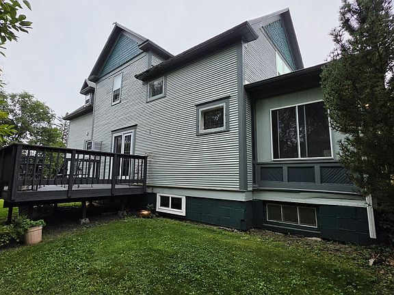 2nd image of 502 Main St