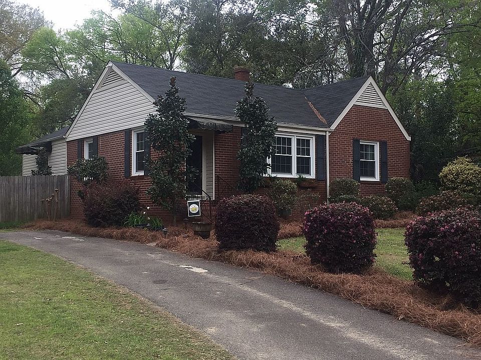 2nd image of 800 Ona Dr