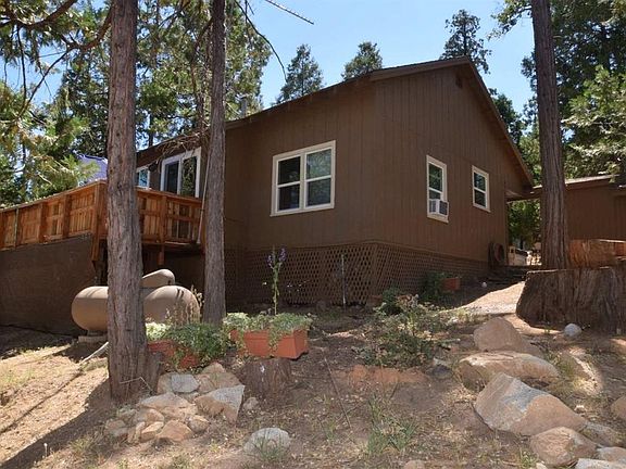 2nd image of 41684 Merriman Ln