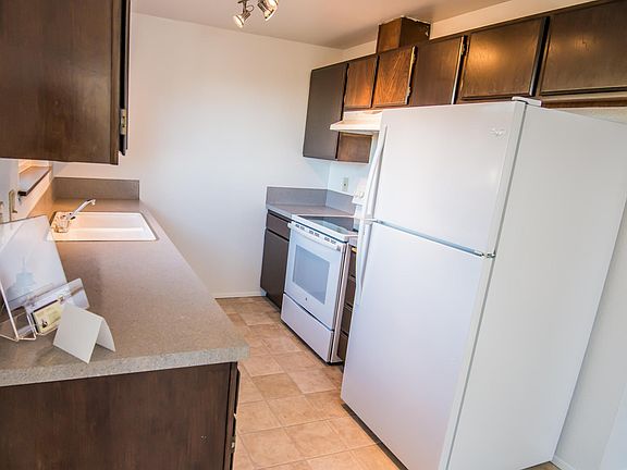 3rd image of 2409 B St #1/2