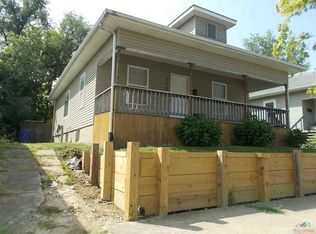 1105 W 16th St, Sedalia, MO 65301