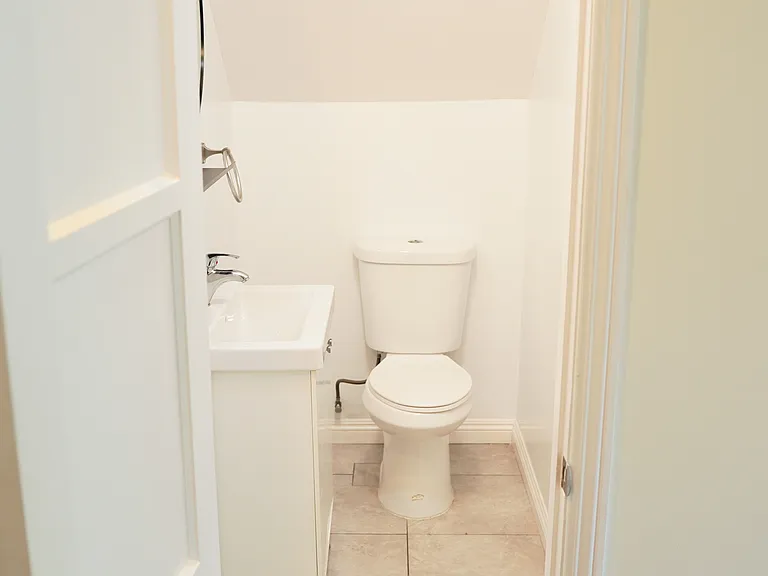 429 N Palm Ave #A — Photo 8
