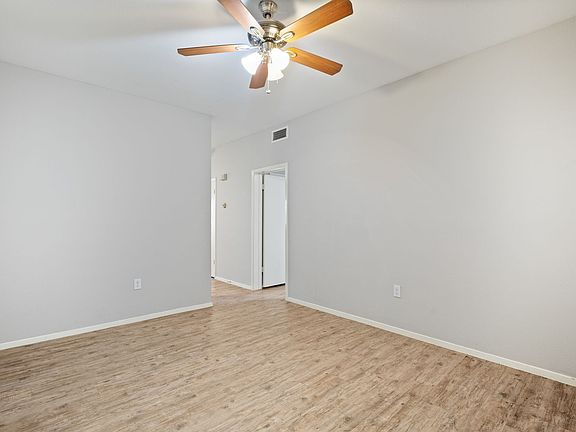 3rd image of 2801 Rio Grande St APT 104