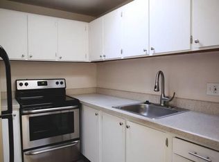 3210 NW 54th St #B19, Seattle, WA 98107
