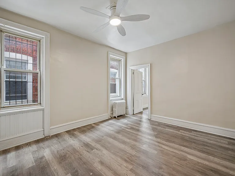 212 N 52nd St #2R — Photo 5