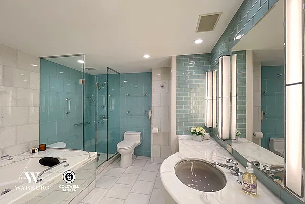 Sold by Coldwell Banker Warburg | media 5