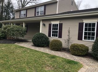 124 Bayberry Dr, Thomaston, CT 06787
