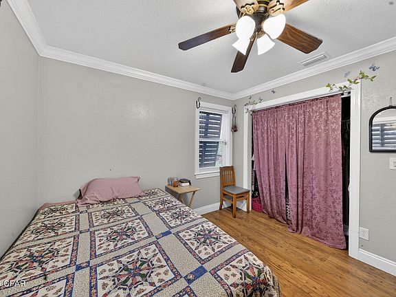 5th image of 2001 Pritchard St