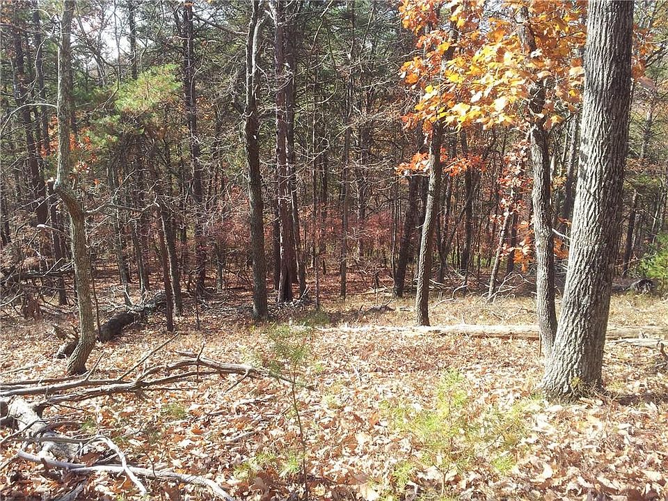 1st image of 16 Ridgewater Dr