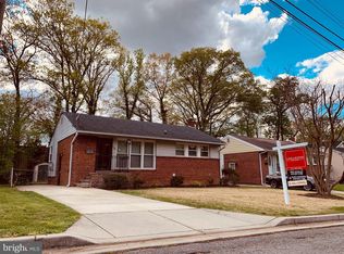 5922 89th Ave, Hyattsville, MD 20784