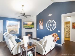 4700 Harbor Heights Ln, Osage Beach, MO 65065