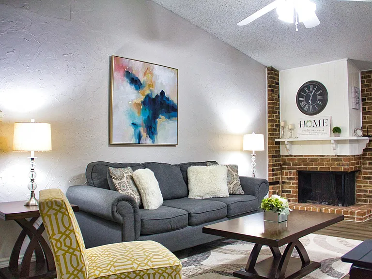 Living room with gas fireplace