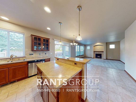 5th image of 2218 Whitmore Dr SE