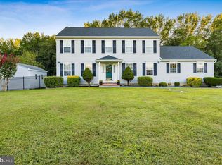 353 Fieldcrest Dr, New Egypt, NJ 08533